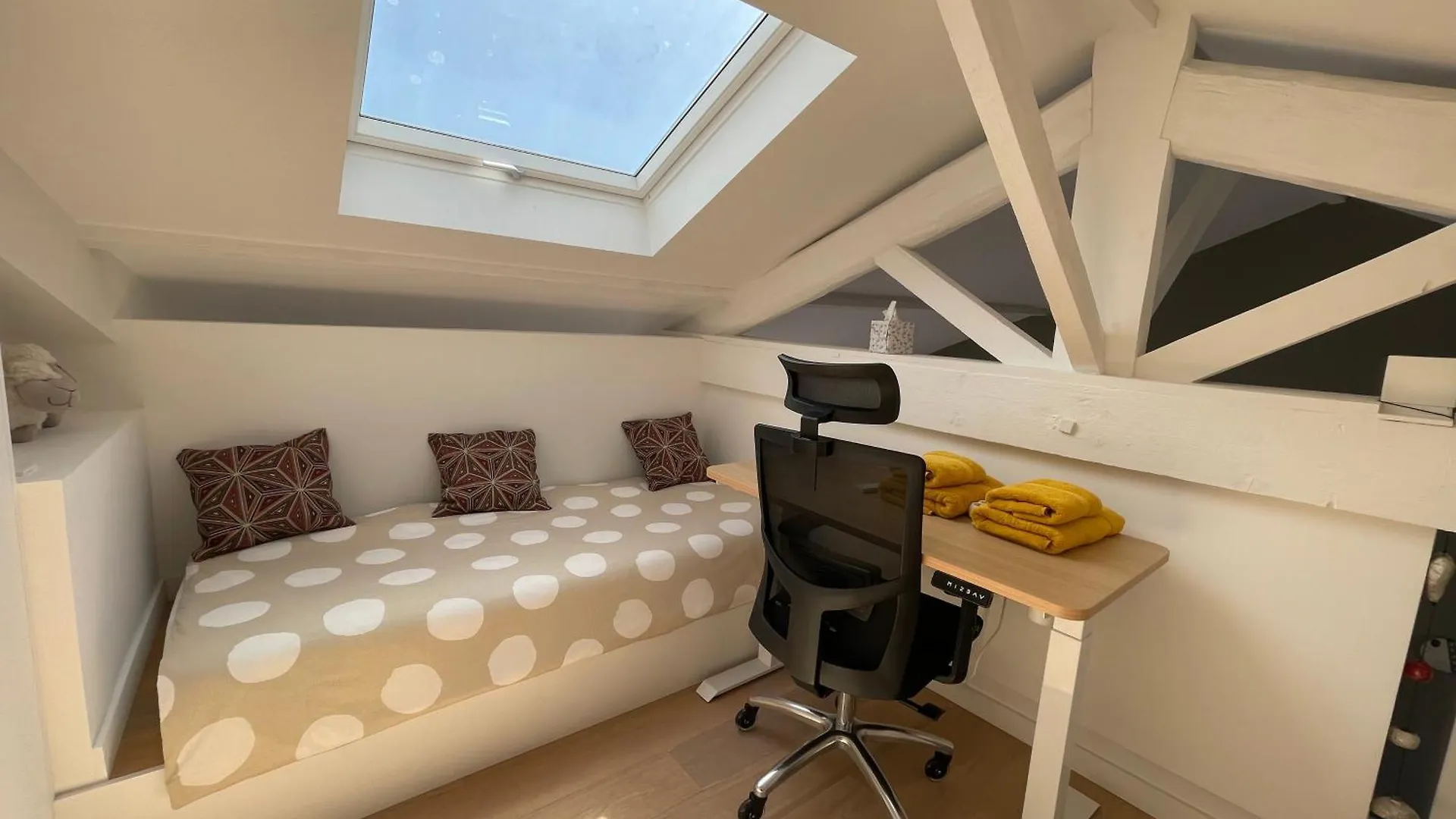 Magenta Mama - Comfort & Charm In Nice Carre D'Or - Near Beach